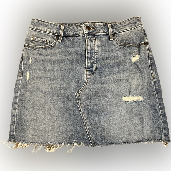 Old Navy Light Blue Distressed Denim Skirt Distressed Jean Skirt Size 10 - Picture 1 of 10